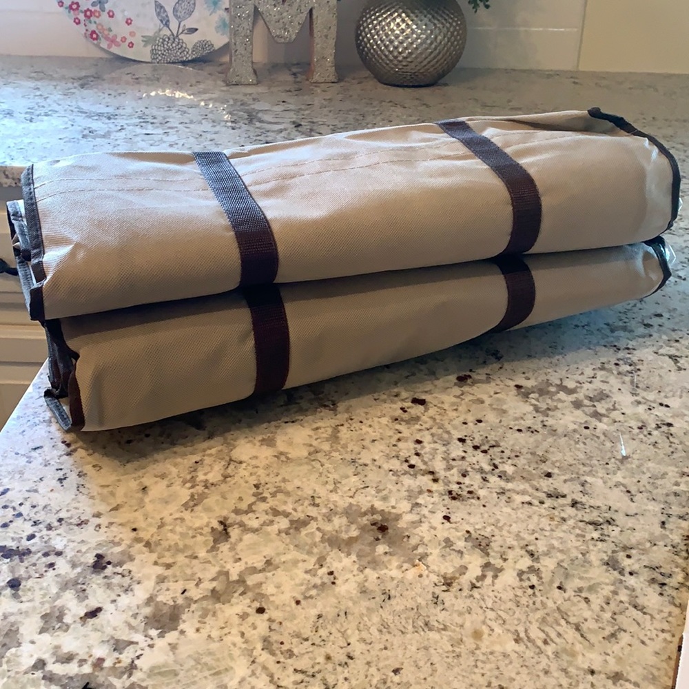 Two SuperPack Jumbo Compression Bags and Totes